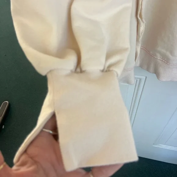 Easel Women’s Large LOVE Cream 100% Cotton Garment sweatshirt cute comfort - Picture 5 of 8